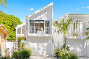 Noahs Beach House - at Flynns, Port Macquarie